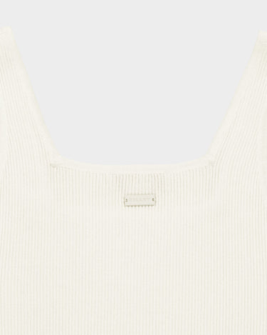 #colour_white