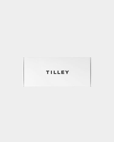 Socks_closed_box_-_AI_generated