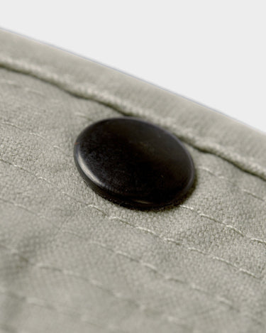 #colour_khaki