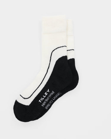 #colour_off-white-black