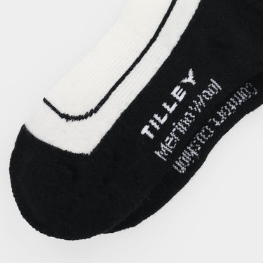 #colour_off-white-black