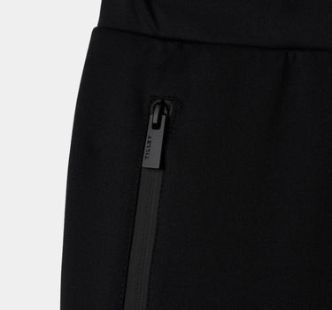 #colour_black