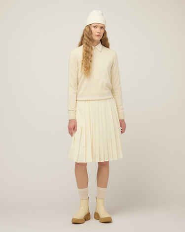 #colour_off-white