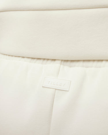 #colour_white