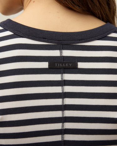 #colour_navy-white-stripe