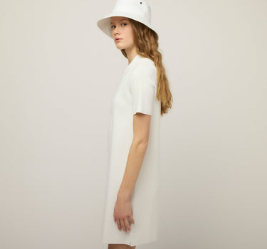#colour_white