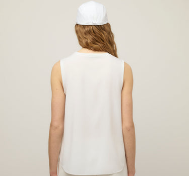 #colour_white