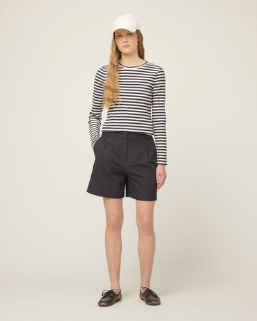 #colour_navy