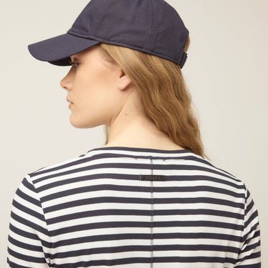#colour_navy-white-stripe