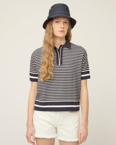 #colour_navy-white-stripe