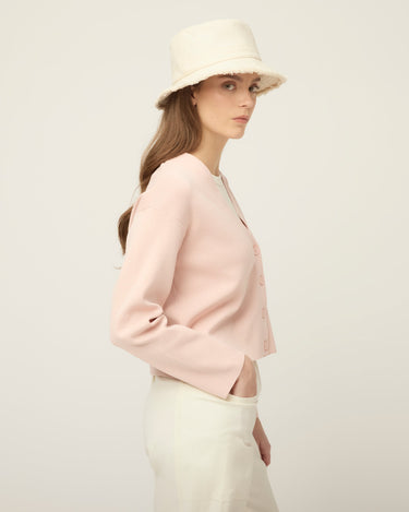 #colour_barely-pink