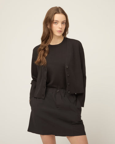 #colour_black