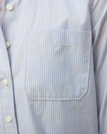 #colour_white-blue-stripe
