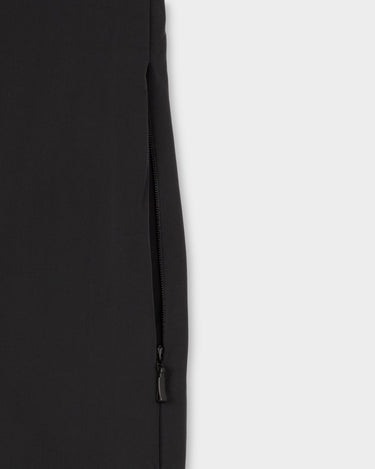 #colour_black