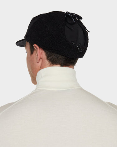 #colour_black