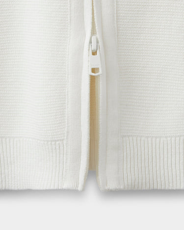 #colour_off-white