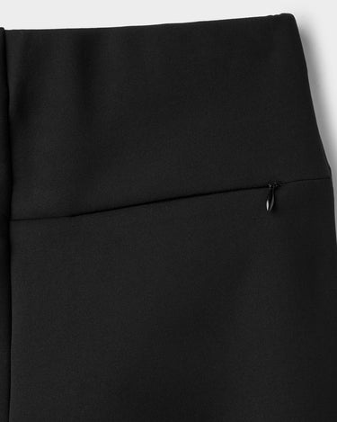 #colour_black