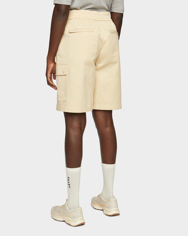 #colour_off-white