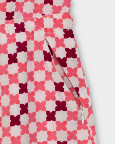 #colour_pink-tile